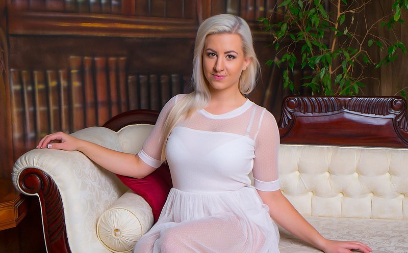 Лариса, 34 года, 5 размер груди